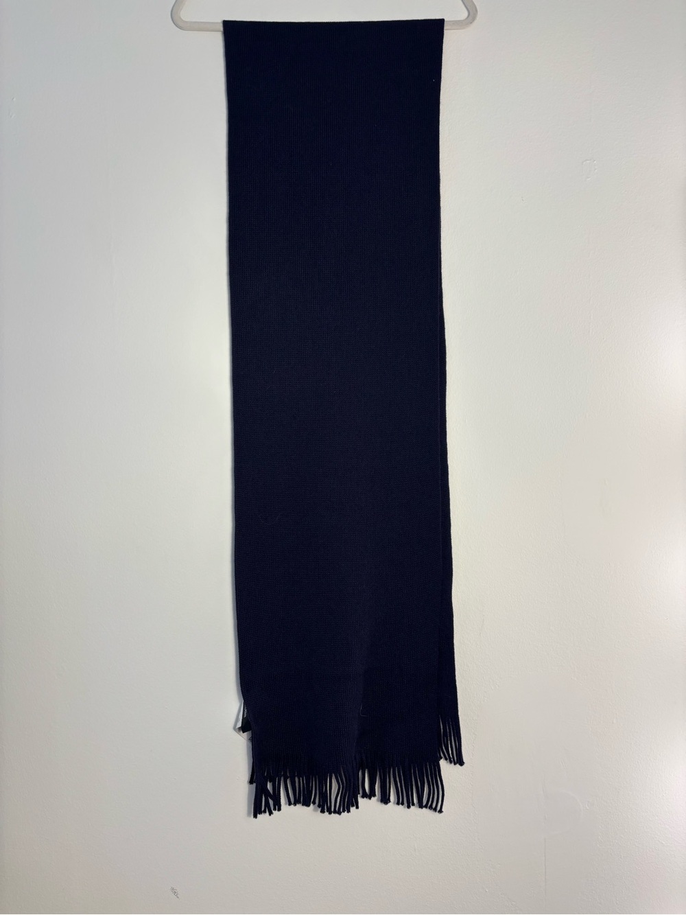 Hugo boss classic Men's Navy Fringe Scarf
